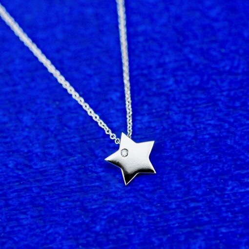 collier étoile or blanc et diamant blanc or recyclé 18 carats aupiho joaillerie