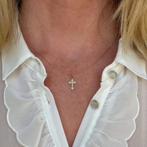 collier croix or jaune et diamants blancs or recyclé 18 carats aupiho joaillerie