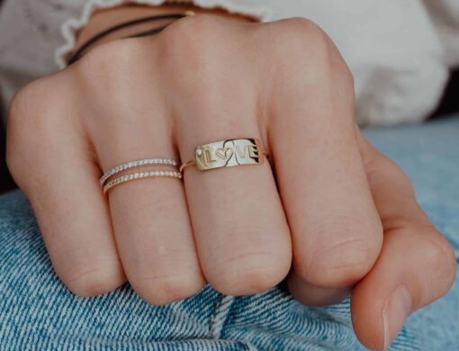 bague rectangle love or jaune et diamant blanc or recyclé 18 carats aupiho joaillerie