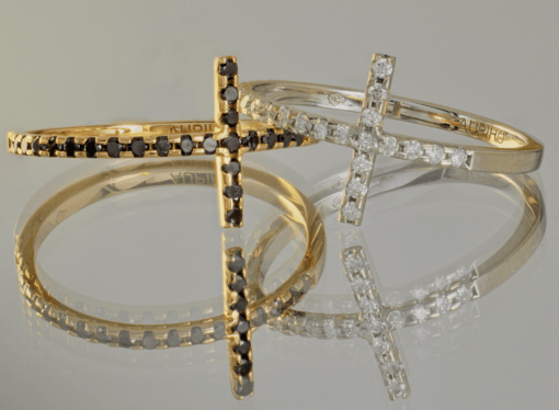 bague croix or recyclé 18 carats et diamants aupiho joaillerie