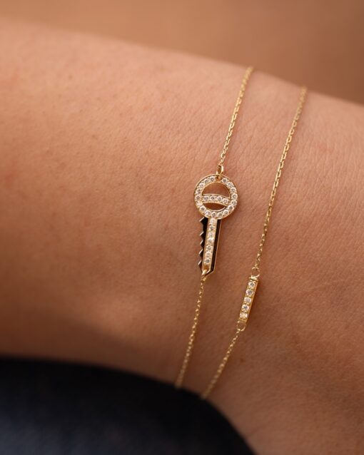 bracelet barrette cle or jaune et diamants blancs or recyclé 18 carats sesame aupiho joaillerie