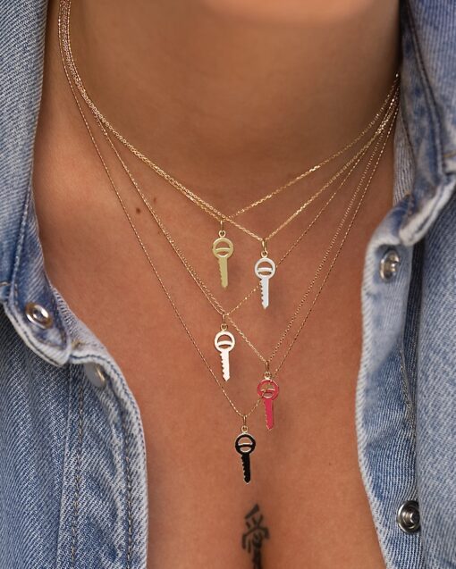 pendentif clé or jaune laqué or recyclé 18 carats colors aupiho joaillerie