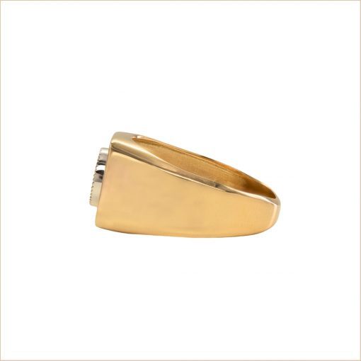 bague chevalière or jaune diamants blancs nika aupiho joaillerie